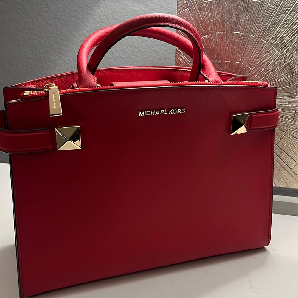 MICHAEL KORS KARLA PURSE